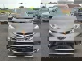 Used 2020 Toyota Sienna LE image 2