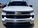 Used 2024 Chevrolet Silverado 1500 LT image 2