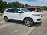 Used 2021 Ford Edge Titanium image 2