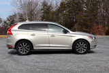 Used 2017 Volvo XC60 T6 Dynamic image 2