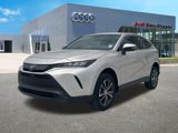 Used 2022 Toyota Venza LE image 3