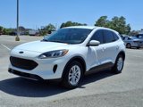 Used 2020 Ford Escape SE image 3