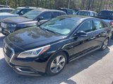 Used 2017 Hyundai Sonata Limited w/ Ultimate Package 02 image 4