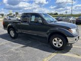 Used 2011 Nissan Frontier SV image 3