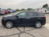 Used 2023 Chevrolet Equinox LS w/ LS Convenience Package image 2