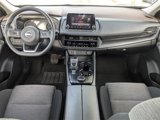 Used 2023 Nissan Rogue SV image 2