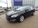Used 2017 Volvo V60 T5 Premier w/ Convenience Package image 2