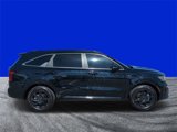 Used 2021 Kia Sorento EX w/ Panoramic Sunroof Package image 2