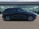 Used 2023 Chevrolet Blazer LT image 2