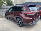 Used 2016 Toyota Highlander XLE image 2