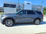 Used 2022 Ford Explorer Limited w/ Equipment Group 301A image 2