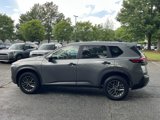 Used 2023 Nissan Rogue S image 3