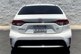 Used 2021 Toyota Corolla LE image 3