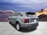 Certified 2022 Kia Sorento LX image 3