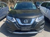 Used 2017 Nissan Rogue SV w/ SV Premium Package image 2