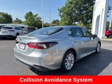 Used 2023 Toyota Camry LE image 6