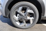 New 2025 Hyundai Venue SEL image 4