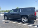 Used 2015 Chevrolet Suburban LT w/ Luxury Package image 2