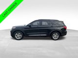 Used 2020 Ford Explorer XLT image 3