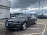 Used 2017 Chevrolet Malibu LT image 2