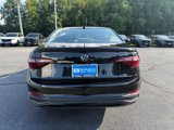 Used 2024 Volkswagen Jetta SE image 4