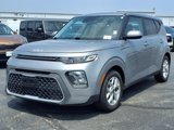 Used 2022 Kia Soul LX w/ Technology Package image 2