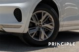 Used 2022 Genesis GV70 2.5T w/ Cargo Package image 4