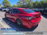 Used 2021 Toyota Camry SE image 3