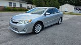 Used 2014 Toyota Camry L image 2
