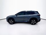 Used 2021 Nissan Rogue Platinum image 4