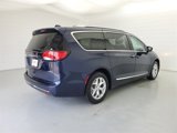 Used 2017 Chrysler Pacifica Touring-L Plus w/ Tire & Wheel Group image 5