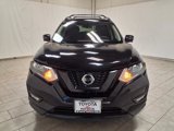 Used 2018 Nissan Rogue SV w/ Premium Package image 2