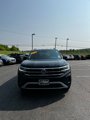 Used 2023 Volkswagen Atlas SE image 2