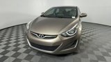 Used 2014 Hyundai Elantra SE image 3