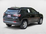 Used 2022 Jeep Compass Latitude image 4