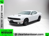 Used 2022 Dodge Challenger SXT image 3
