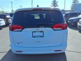 Used 2021 Chrysler Voyager L image 6