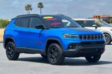 Used 2023 Jeep Compass Trailhawk w/ Trailhawk Elite Group image 2