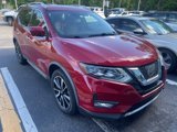 Used 2017 Nissan Rogue SL w/ SL Premium Package image 3