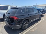 Used 2021 Volkswagen Tiguan SE image 2