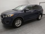 Used 2016 Kia Sorento LX image 2