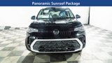 New 2025 Volkswagen Taos SE image 2