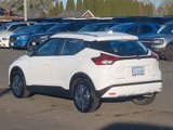 Used 2021 Nissan Kicks SV image 3