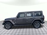 Used 2018 Jeep Wrangler Unlimited Sahara image 6