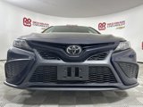 Used 2022 Toyota Camry SE image 2