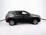 Used 2022 Jeep Compass Sport image 4