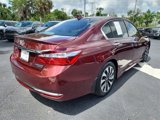 Used 2017 Honda Accord Touring image 3