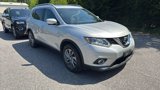 Used 2015 Nissan Rogue SL w/ SL Premium Package image 3
