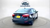 Used 2018 Ford Fiesta SE image 5