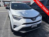 Used 2016 Toyota RAV4 SE image 2